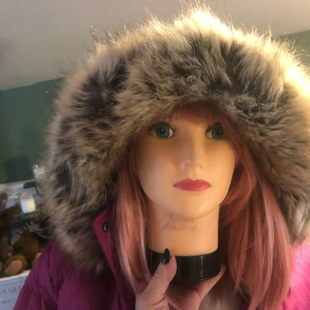 Lands' End Vibrant Magenta Puffer Coat with Faux Fur Trim - Picture 7 of 7